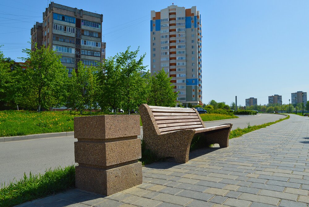 Урны Garden белый мрамор, шахматка, City гравий пестрый